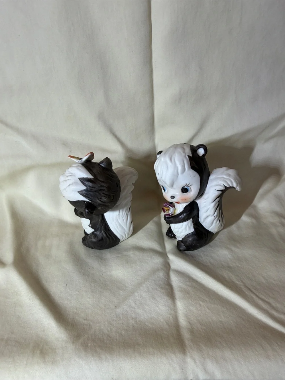 Anthropomorphic, skunk salt and pepper shakers vintage